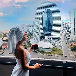 شقة فندقية Sea View In, باتومي